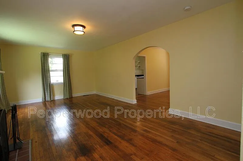 Building Photo - 111 Timothy St