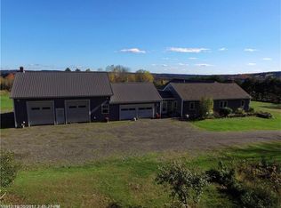 77 S Taylor Rd, Mount Vernon, ME 04352