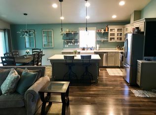 388 SW Wagner Meadows Dr, Grants Pass, OR 97526