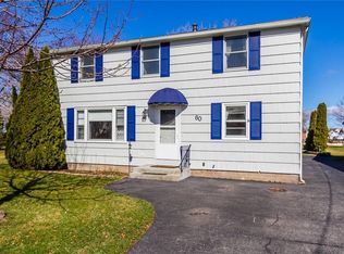 60 Lowden Point Rd, Rochester, NY 14612