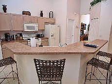 HR5P448BC-kitchen-and-breakfast-bar