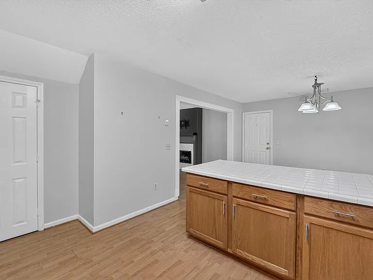 287 Road Atlanta — Photo 17