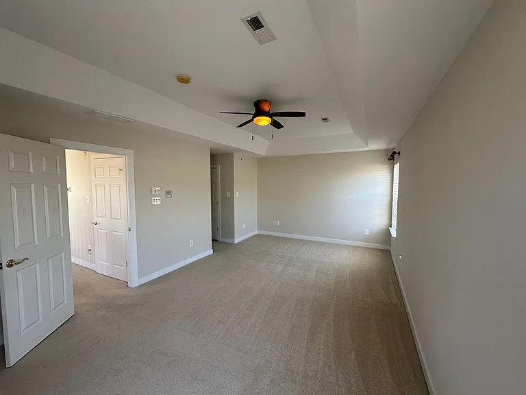 33176 Denton St — Photo 5