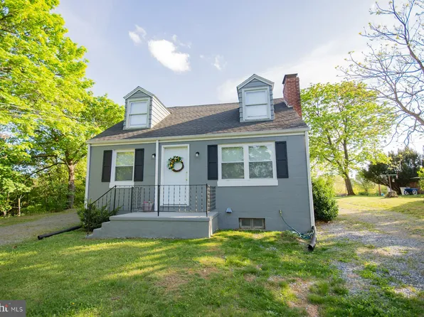 1518 Shepherdstown Rd, Martinsburg, WV 25404