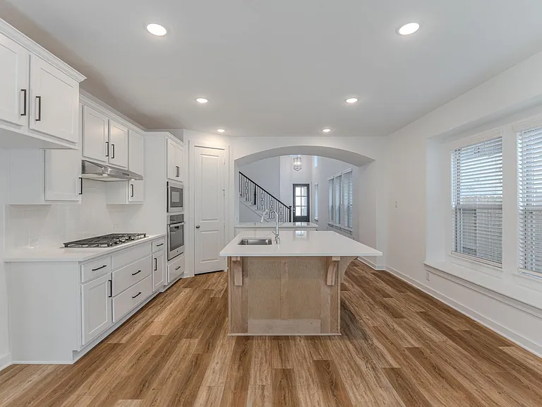 7342 Lake Arrowhead Ln — Photo 13