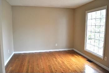3rd image of 12374 Hyannis Ct