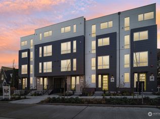 517 Howe St #A, Seattle, WA 98109