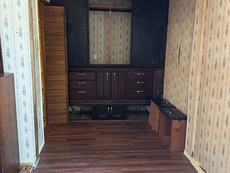 312 W Martin Ave — Photo 16