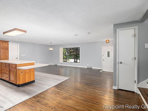 3rd image of 295 Lantern Dr NW