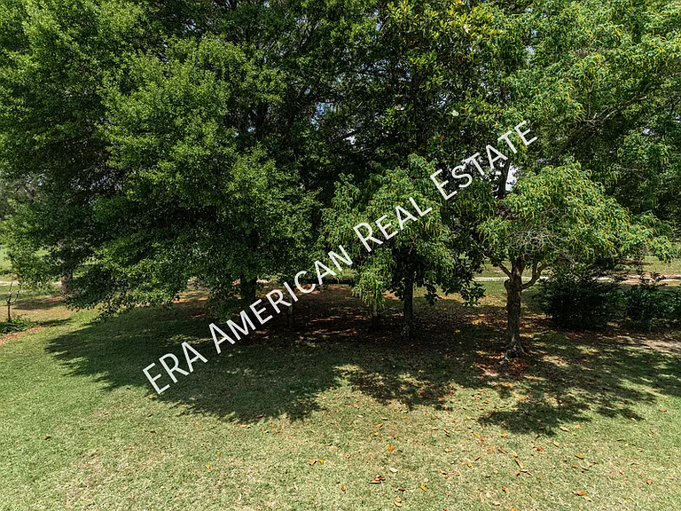 631 Country Club Ave — Photo 11