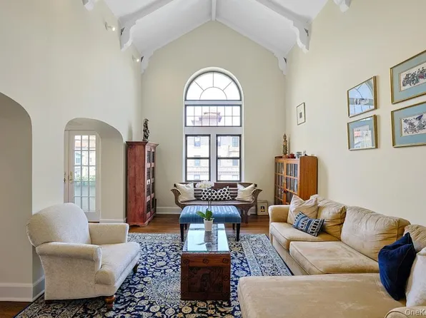 17 N Chatsworth Avenue #6KL, Larchmont, NY 10538