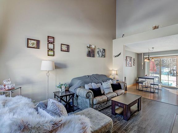 3rd image of 15305 Greenhaven Ln APT 105