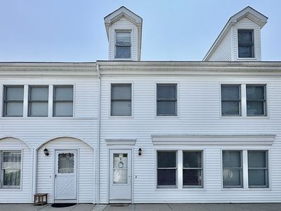 279 New Haven Avenue APT E, Milford, CT, 06460
