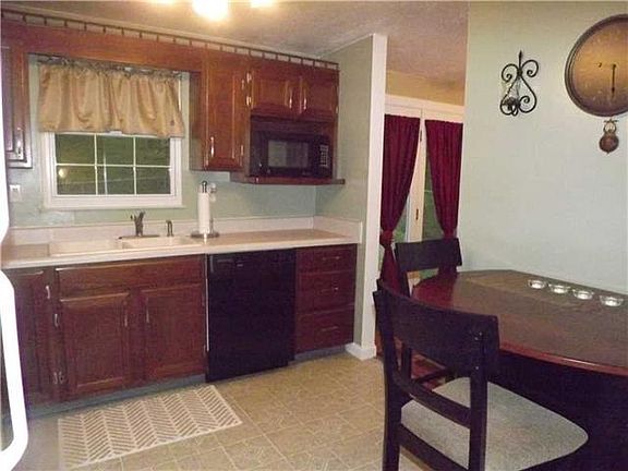 5th image of 913 Lindfield Dr