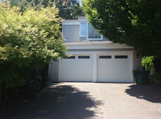4425 Brygger Dr W, Seattle, WA 98199