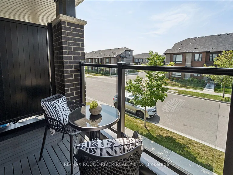6 Esquire Way — Photo 18