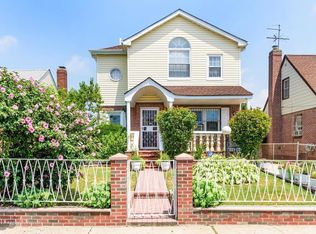 22107 130th Ave, Jamaica, NY 11413
