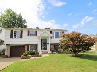 54 Lille Ln, Cheektowaga, NY 14227