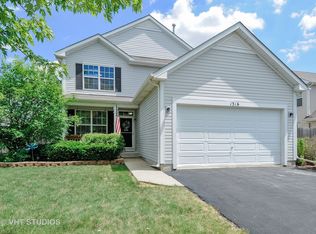 1316 Fitzer Dr, Joliet, IL 60431