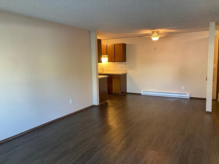 Greenwood Vista Apartments — Photo 4