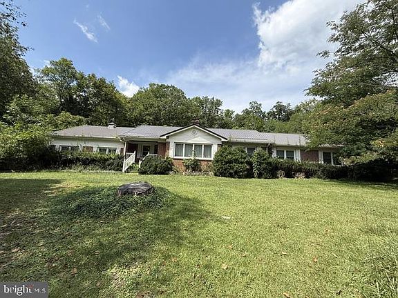 2nd image of 22413 Mountaineer Dr
