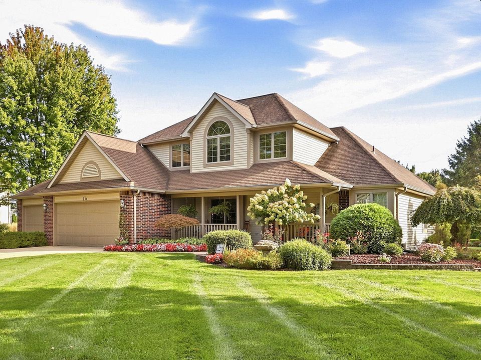 1st image of 699 Meadow Ln