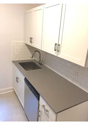 Rented by Your Vanity Realty | media 2