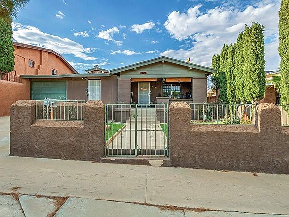 2nd image of 2727 Aurora Ave