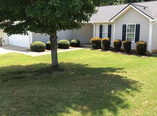 570 Amelia Grove Ln, Lawrenceville, GA 30045