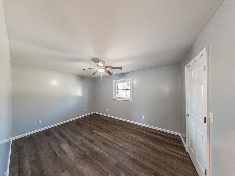 120 Lake Dr #3 — Photo 28