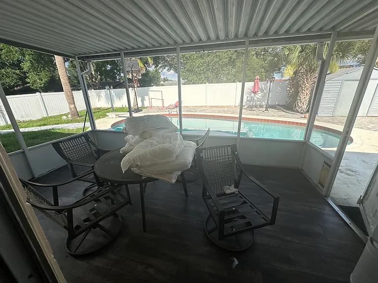 8139 Village Green Rd — Photo 10