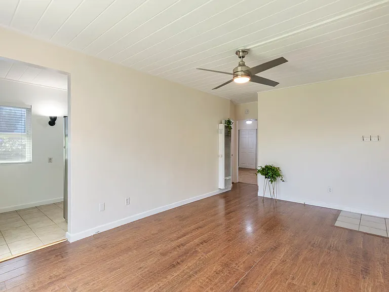 3343 Boundary St — Photo 5