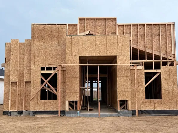 225 Lusitano Dr, Laredo, TX 78046