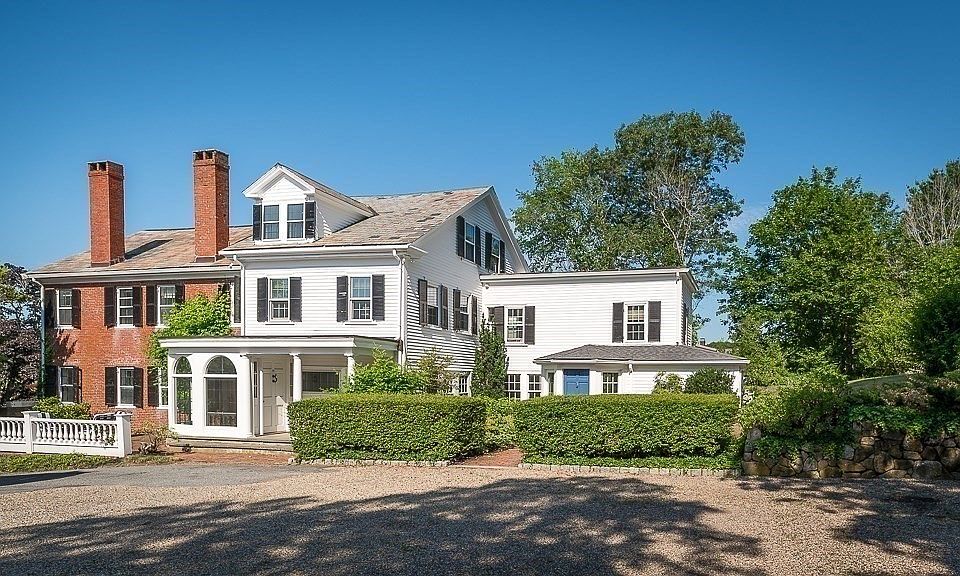 1st image of 18 Union St