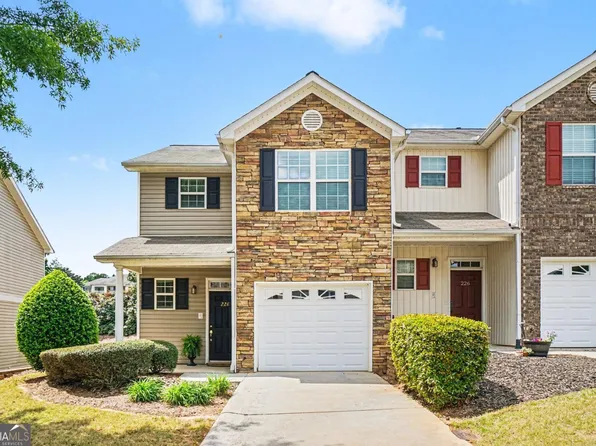 228 Derby Ct, Acworth, GA 30102