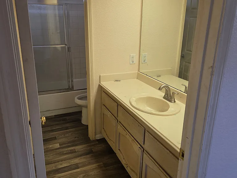 10480 Brookmead Dr — Photo 25