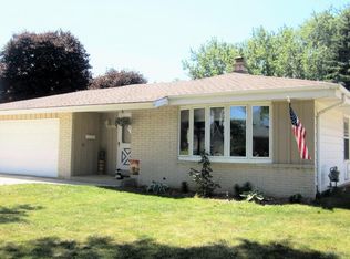 6045 S 19th St, Milwaukee, WI 53221