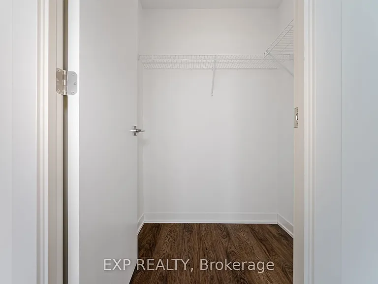9 Steckley House Ln #511 — Photo 29