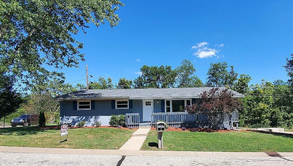 1st image of 111 Nelson Dr