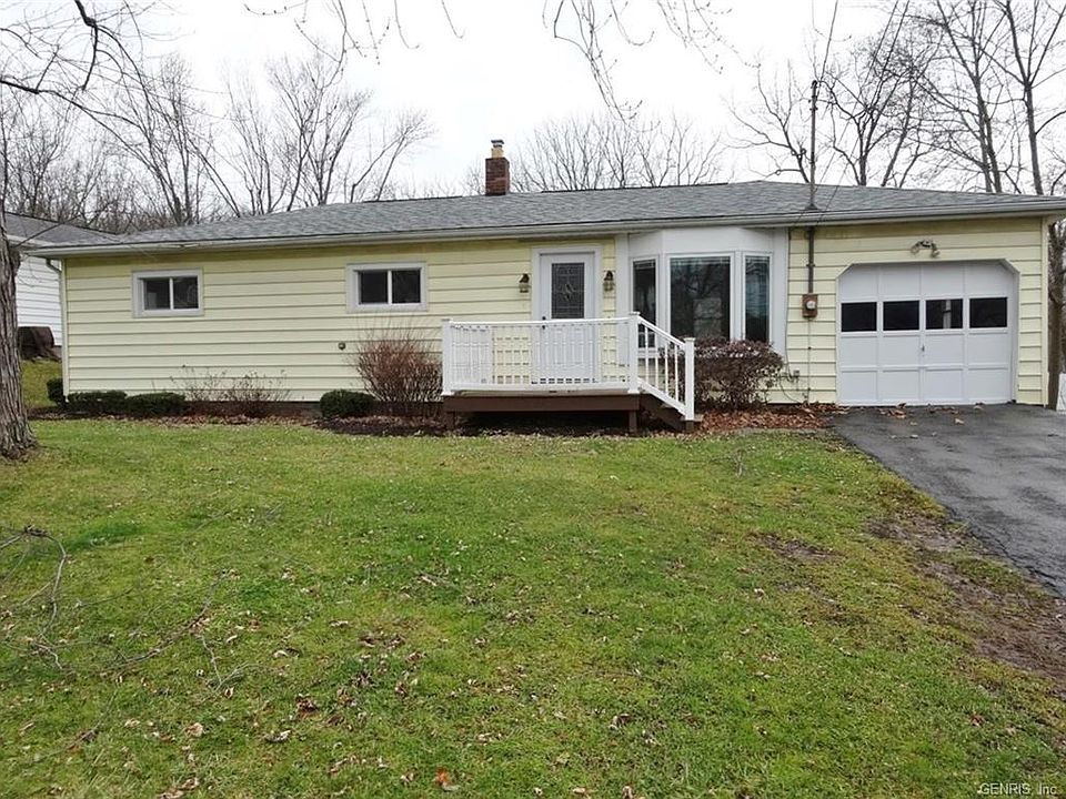 1st image of 86 Thad Chapin St