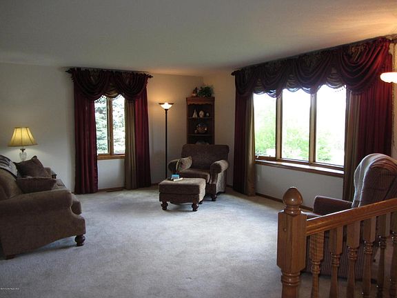 3rd image of 23311 Cottonwood Ln