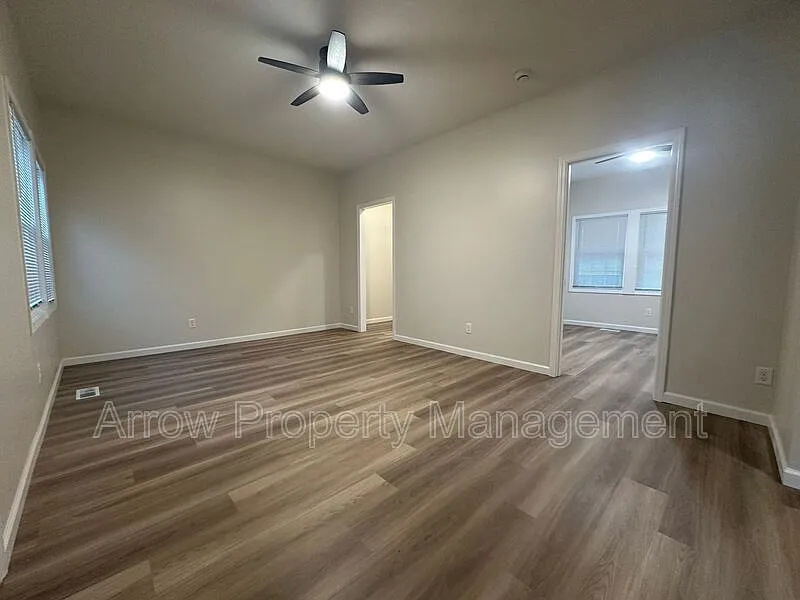 1 bed, 1.0 bath, 630 sqft, $875 — Photo 3