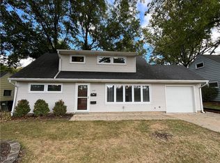 1531 Silver Lake Ave, Cuyahoga Falls, OH 44223