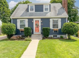 150 Mount Vernon Blvd, Pawtucket, RI 02861