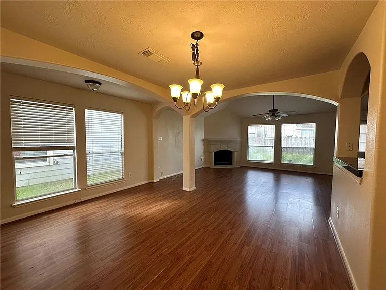 10903 Tobar Falls Cir — Photo 4