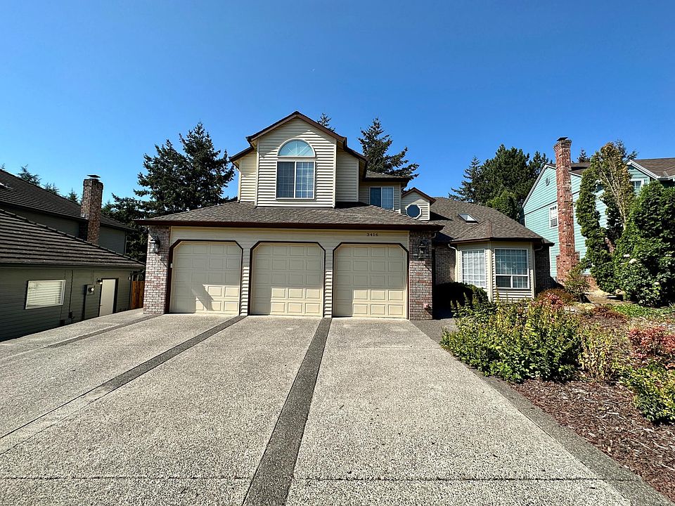 1st image of 3416 SE 165th Ave