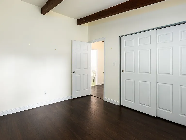 2474 Bristol Rd — Photo 17