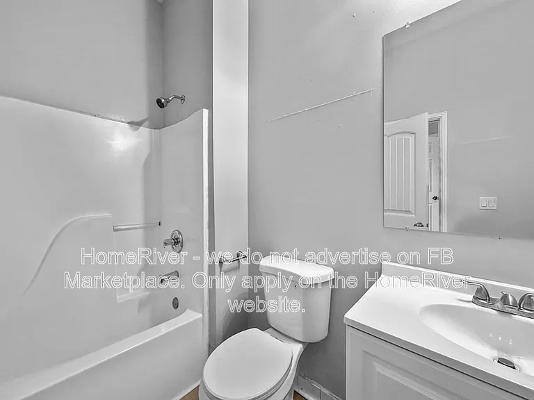 628 S 39th St — Photo 15