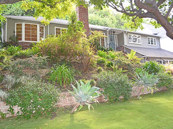 4th image of 3946 Dixie Canyon Ave