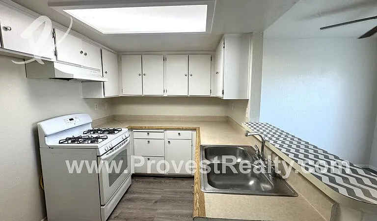 22526 Sioux Rd #12 — Photo 5